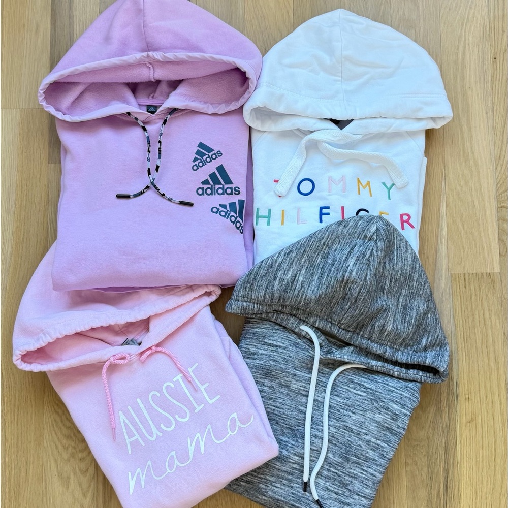 Set of 4 Hoodies - size S